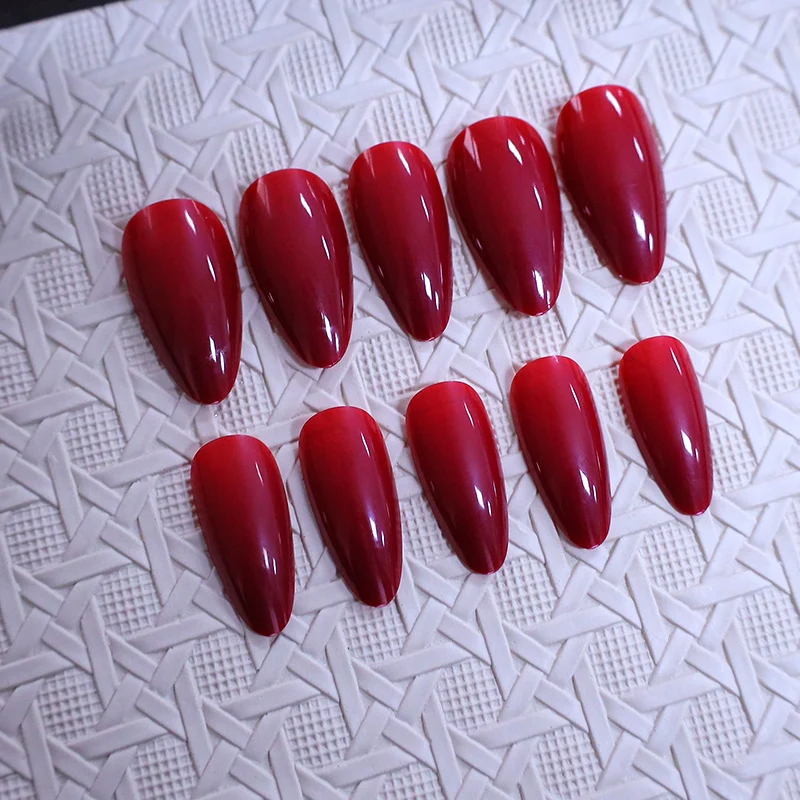 High-Gloss Stiletto Nail Enhancements Stornfield