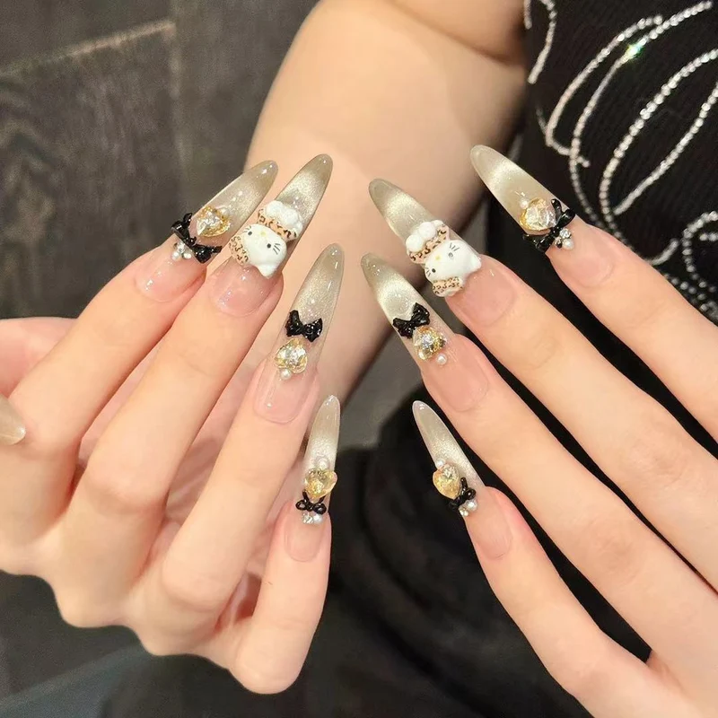Dekorativer 3D Nagelkunst-Kit Karnz