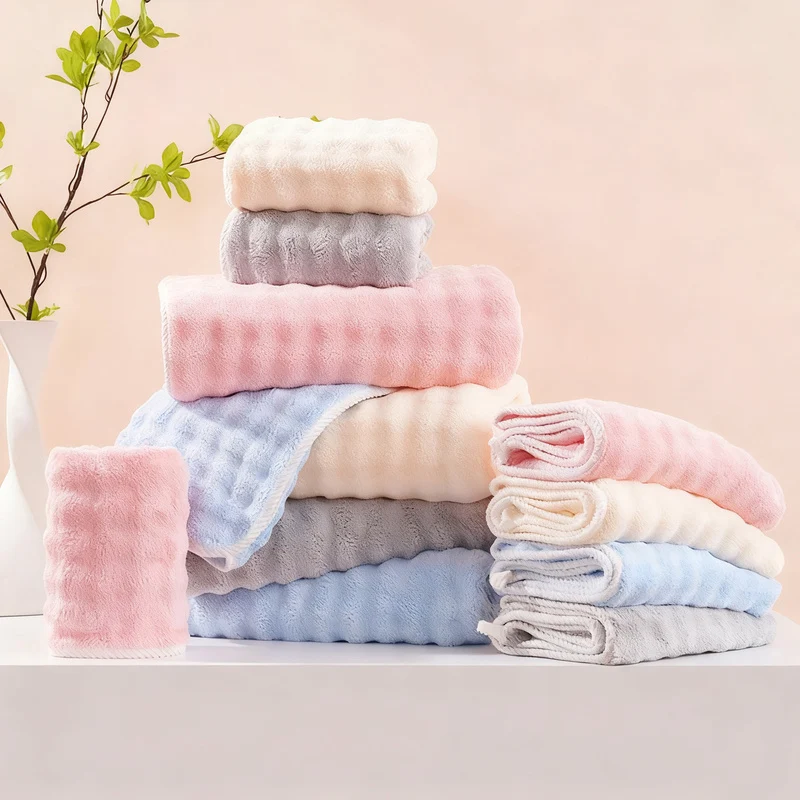 Bath towel and hand towel made of coral fleece