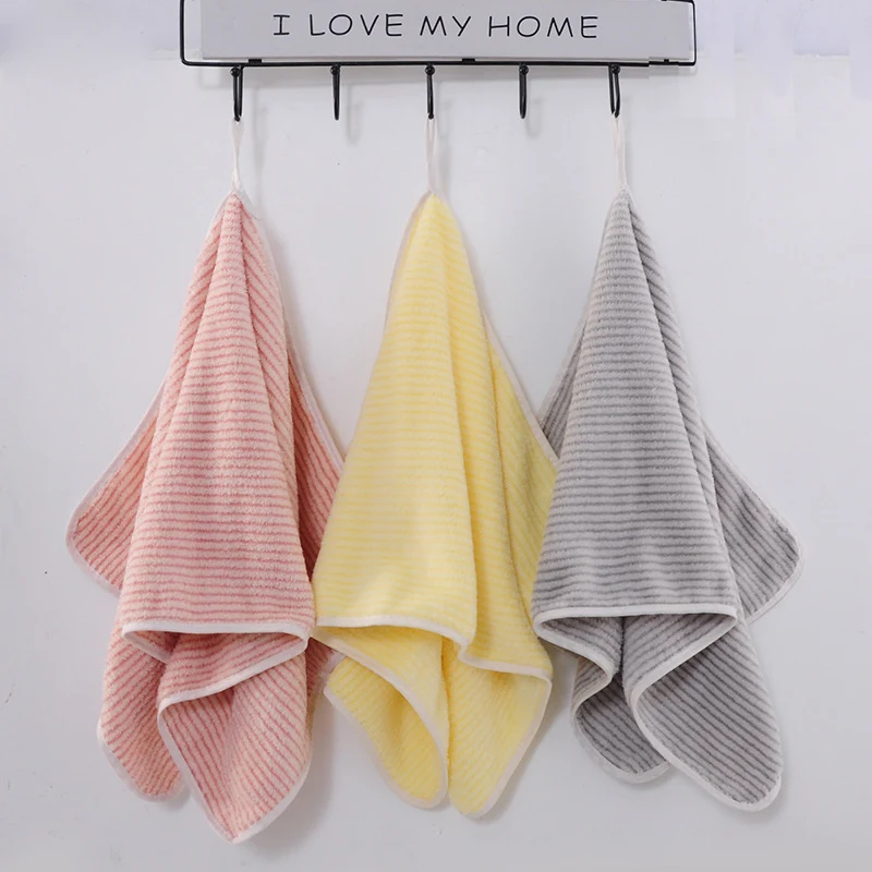 Bath towel and hand towel made of coral fleece