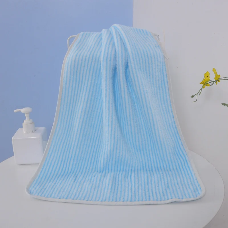 Bath towel and hand towel made of coral fleece