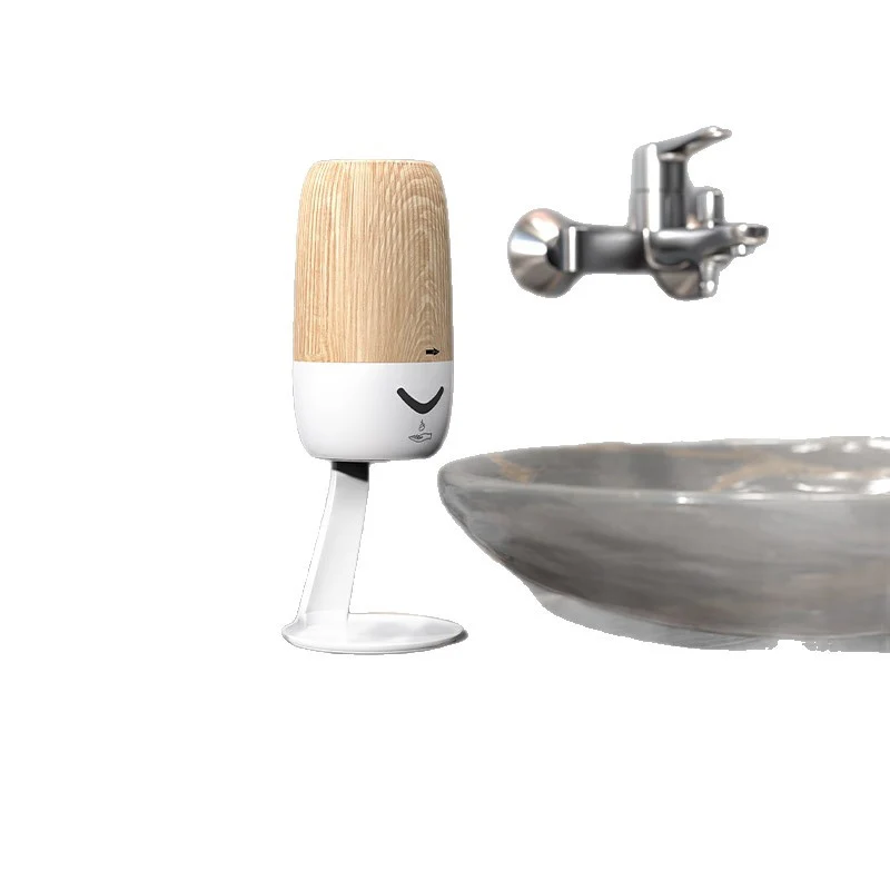 Automatic soap dispenser with sensor