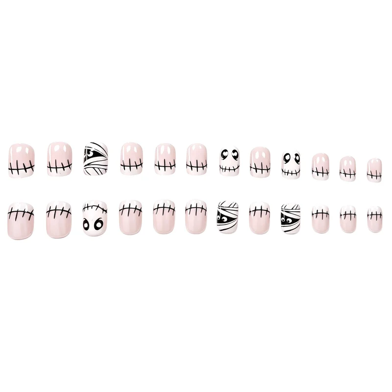 Kreative Halloween-Themen-Nagelkunst Karnz