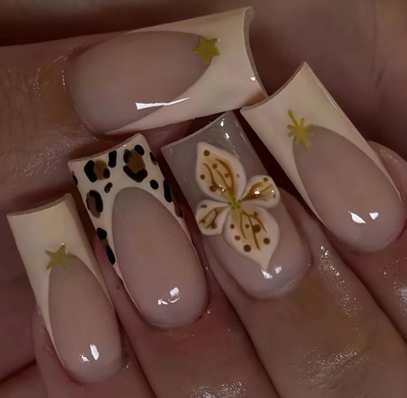 Artistic 3D Floral Nail Art Extensions Stornfield