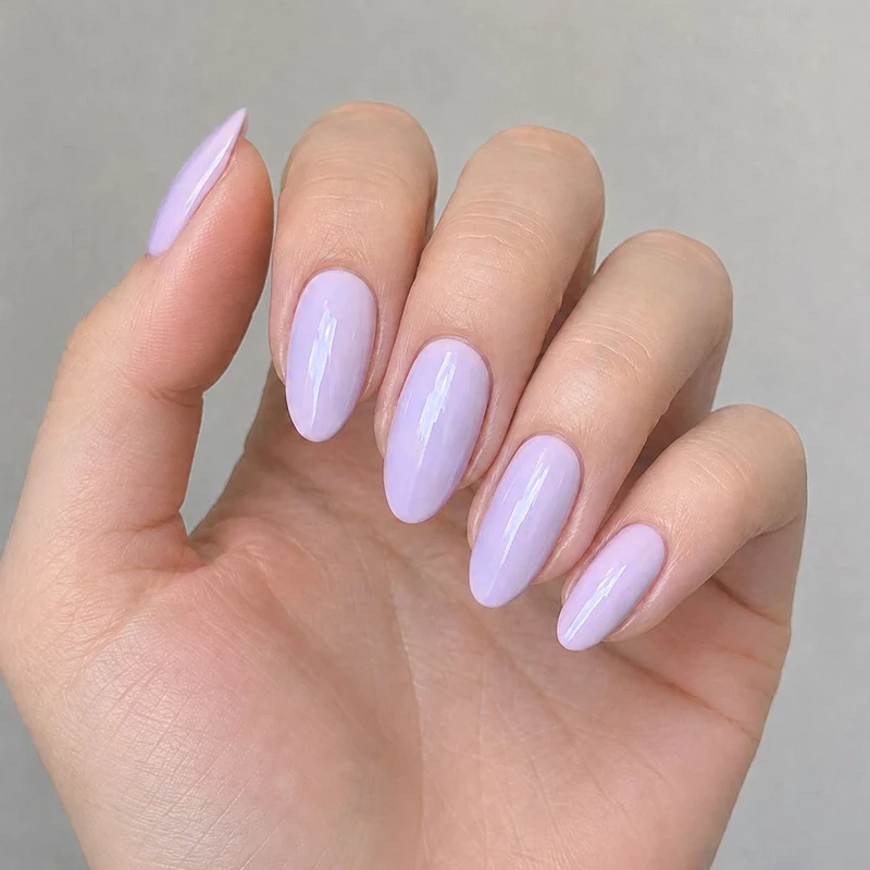 Almond-Shaped Nail Enhancements Stornfield