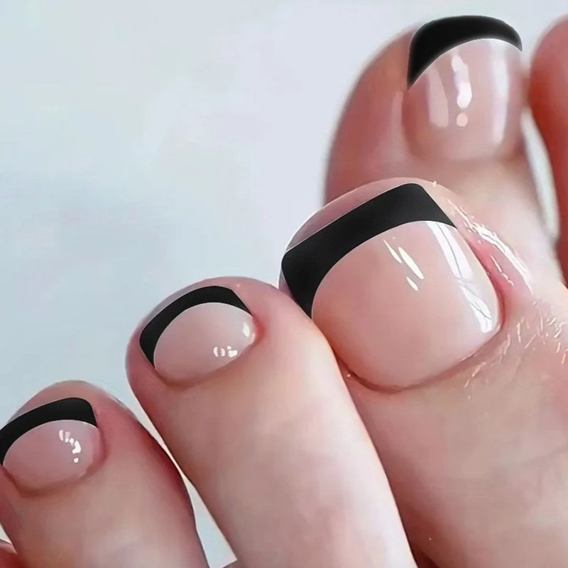 Abstract French Tip Nail Art Stornfield