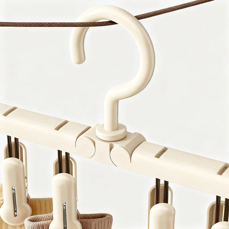 Foldable drying rack with clips