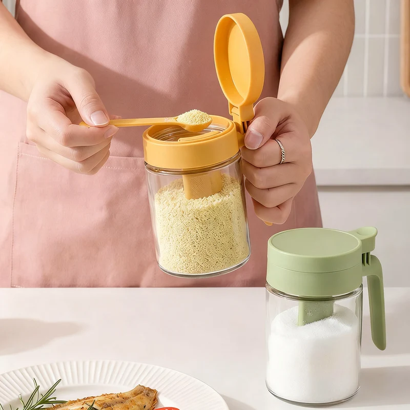 Spice storage container, airtight