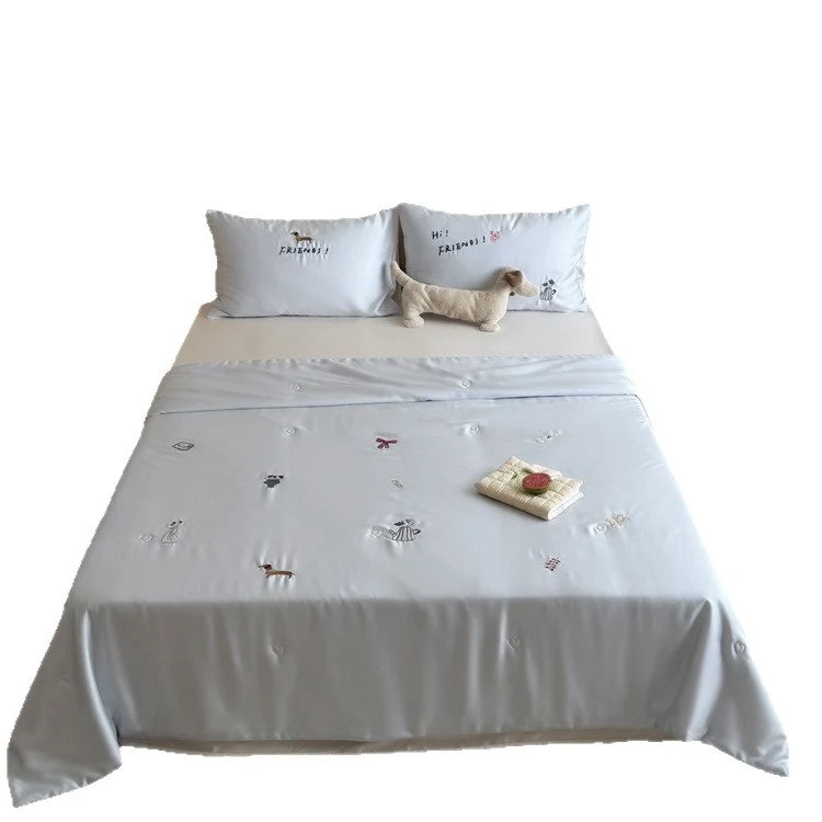 Silky-smooth satin bedding set with delicate embroidered icons Stornfield