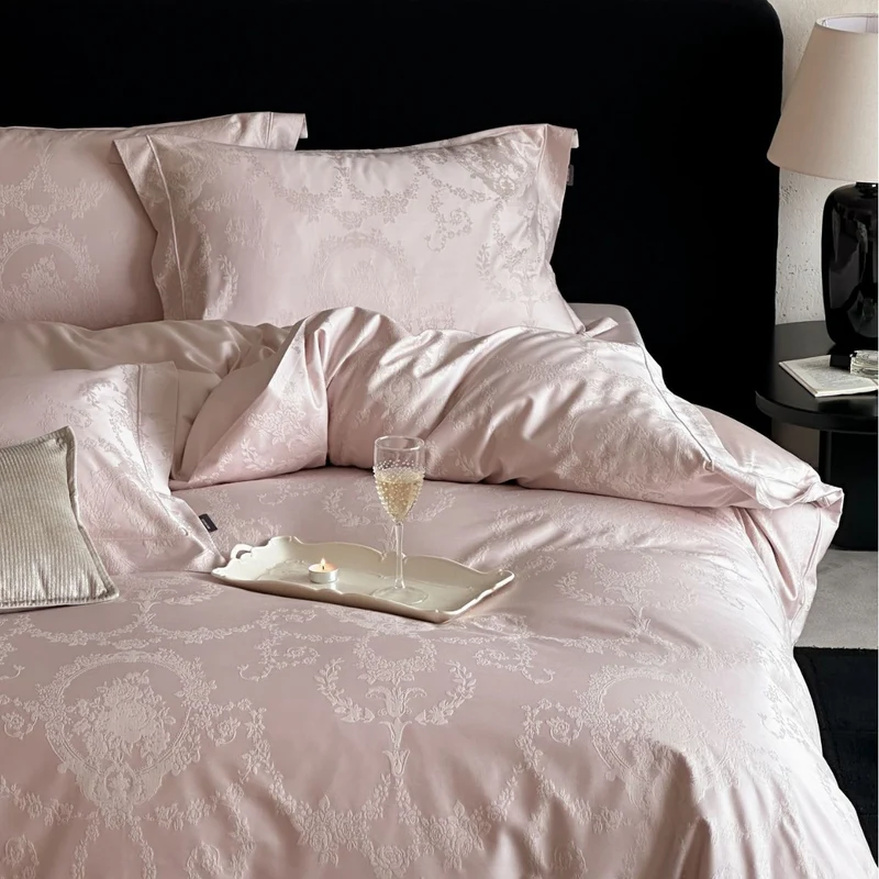 Satin Bedding Set Stornfield