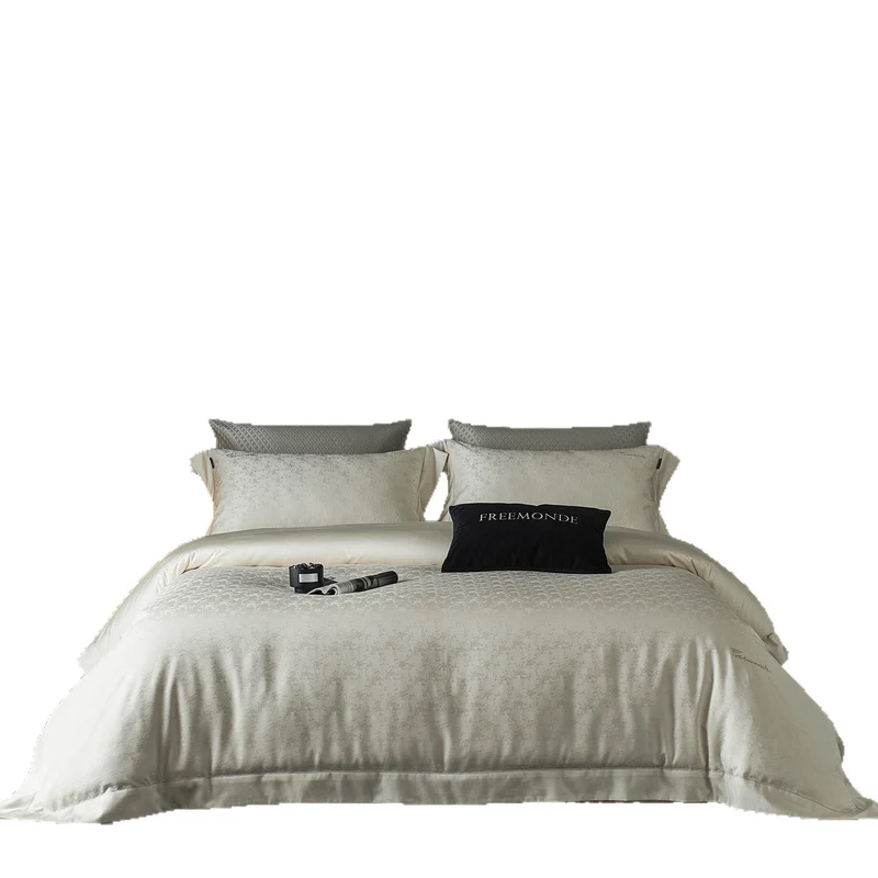 Premium bedding set with fine jacquard pattern and hotel closure Stornfield
