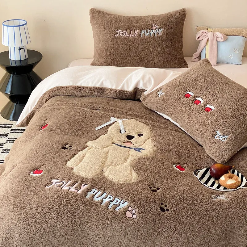 Plush bedding set with Sherpa finish, quilted cozy blanket, and embroidered puppy motif Stornfield