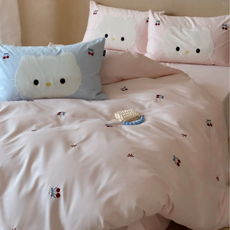 Cute embroidered bedding set with cat applique and cherry motif Stornfield