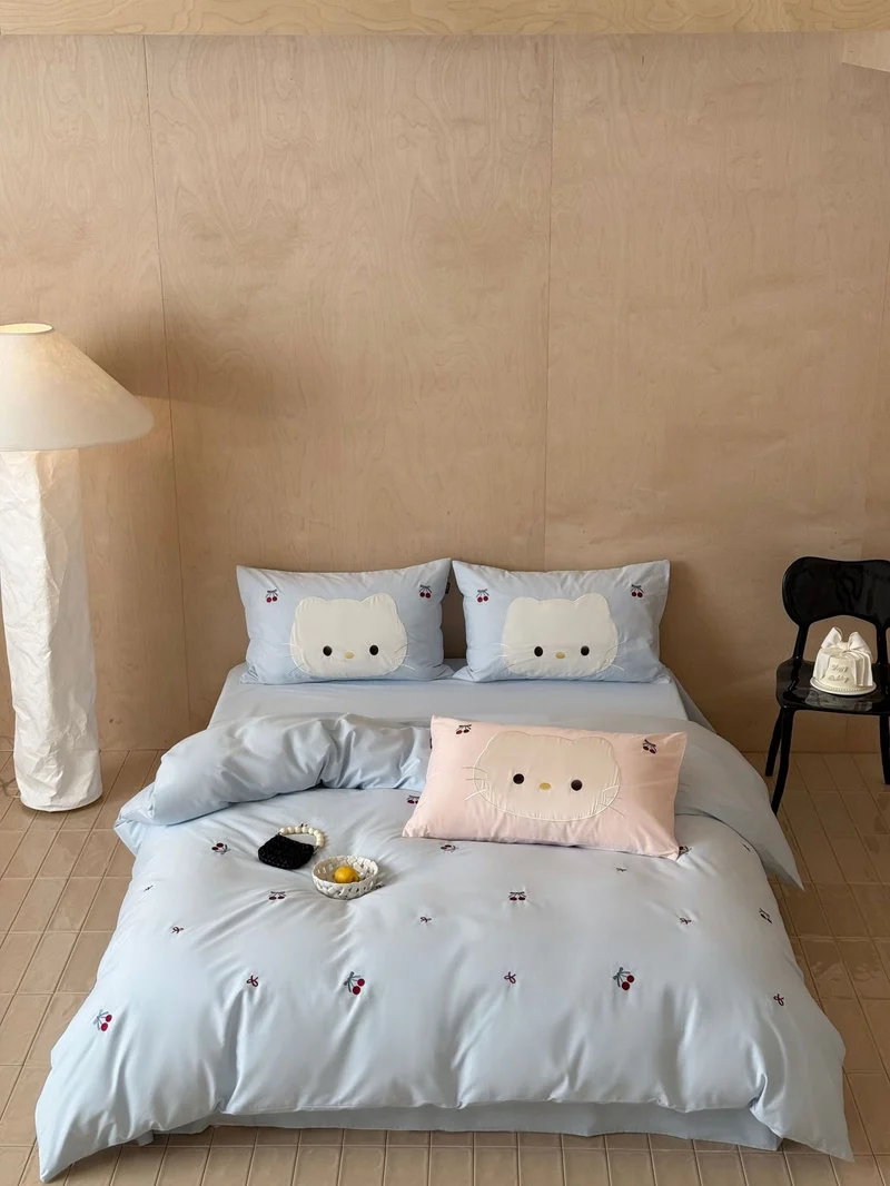 Cute embroidered bedding set with cat applique and cherry motif Stornfield