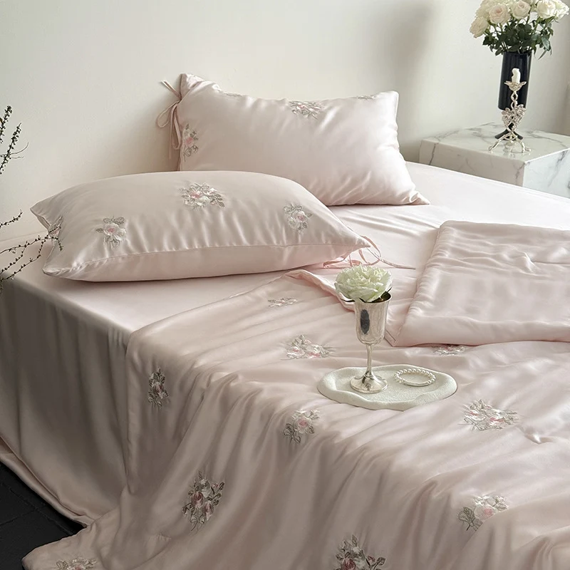Luxurious satin bedding set with delicate rose embroidery Stornfield