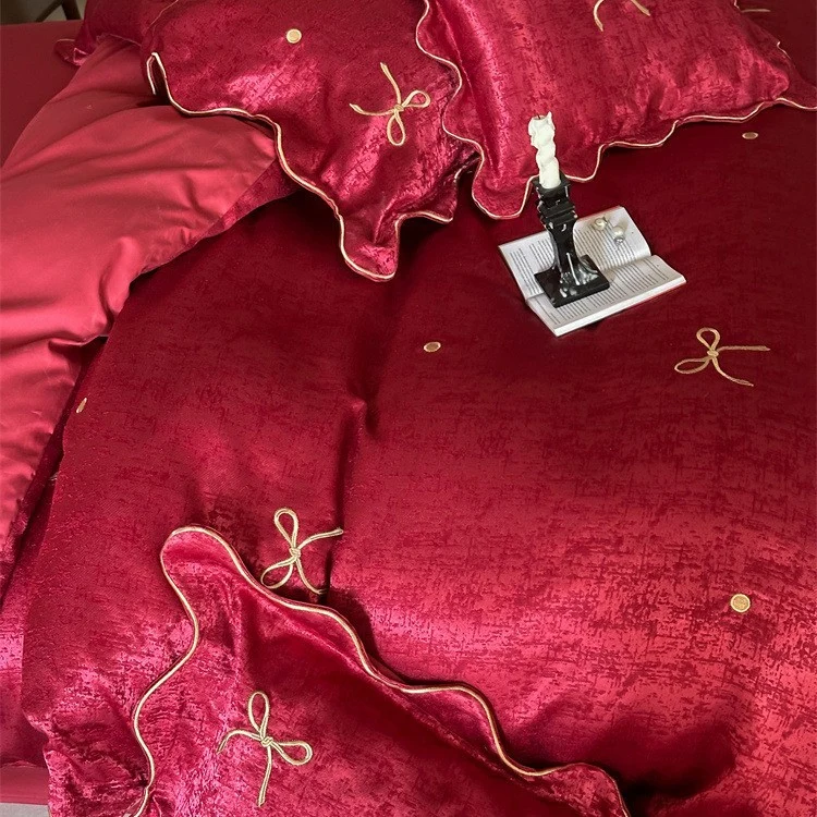 Luxurious Satin Bed Linen Set with Bow Embroidery and Piping Stornfield