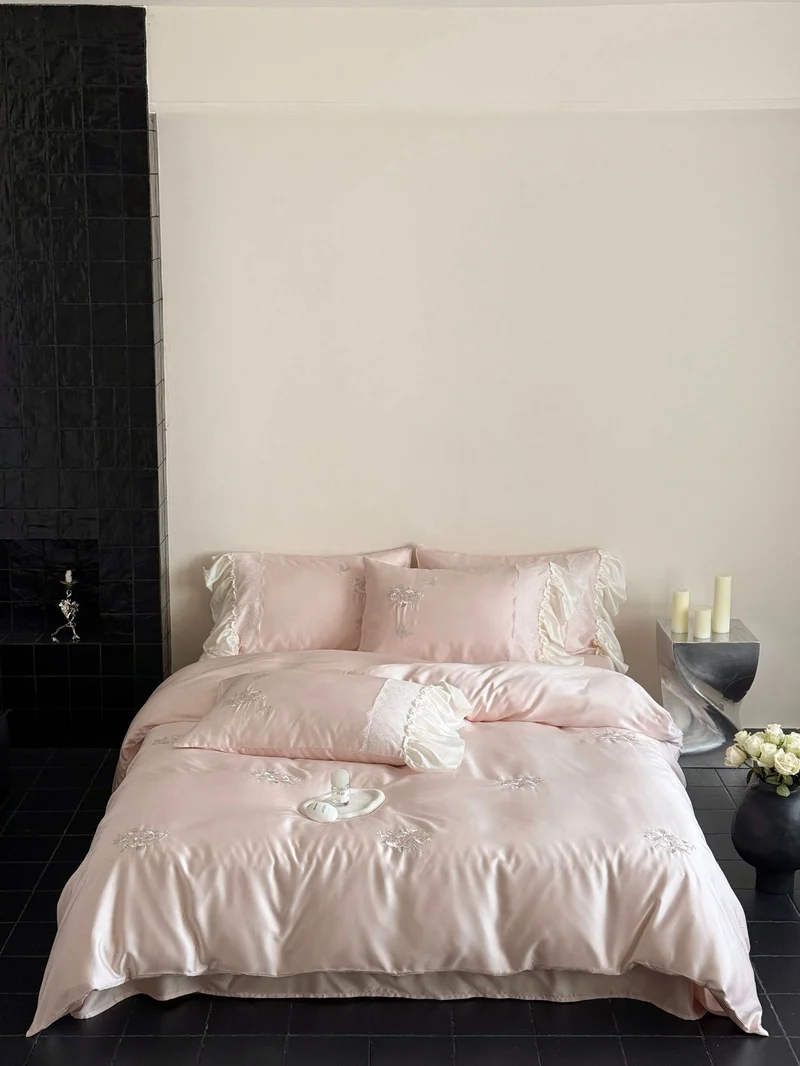 Luxurious satin bedding set with ruffles and embroidery Stornfield