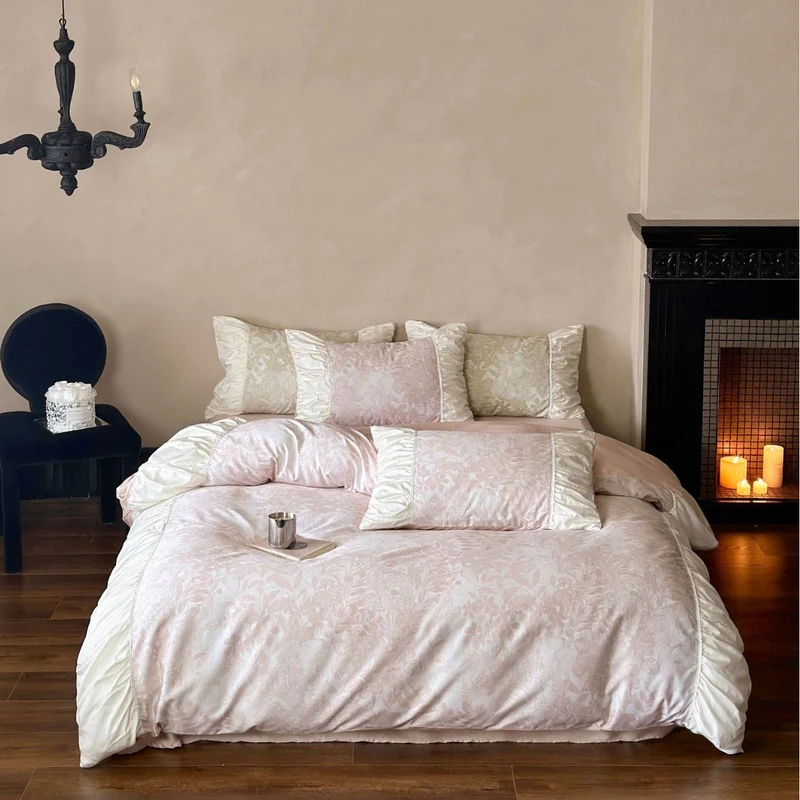 Luxurious satin bedding set with ruffles and floral jacquard Stornfield