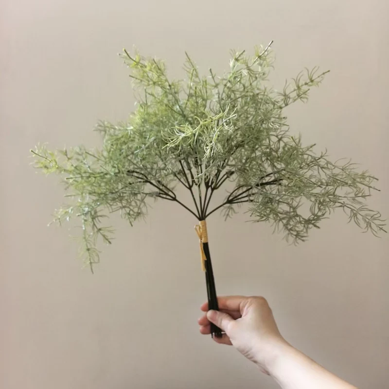 Dekorative Grünpflanze Stiel