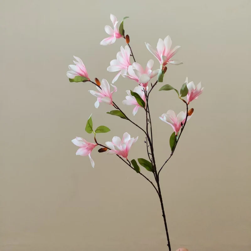 Elegante dekorative Blumenstiel