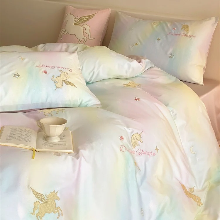 Children's bedding set with unicorn print, pastel gradient and cotton satin Stornfield