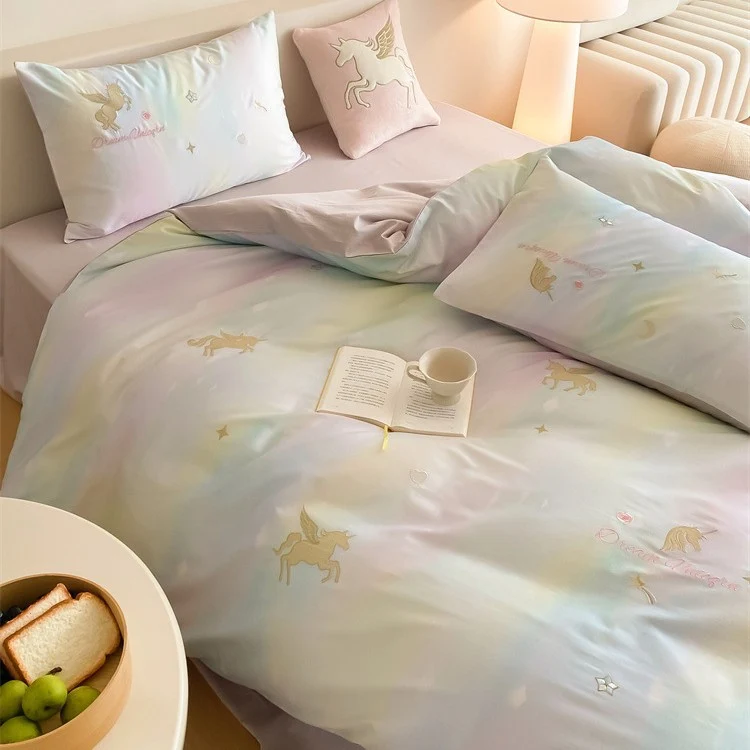 Children's bedding set with unicorn print, pastel gradient and cotton satin Stornfield