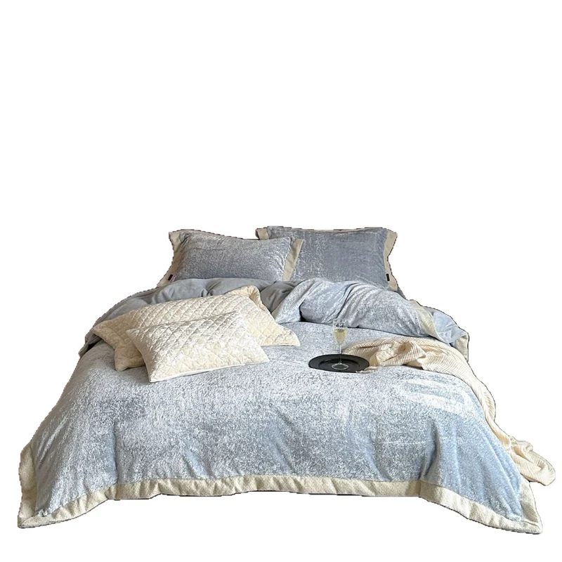 Fluffy velvet bedding set with soft plush fibers and hotel closure Stornfield