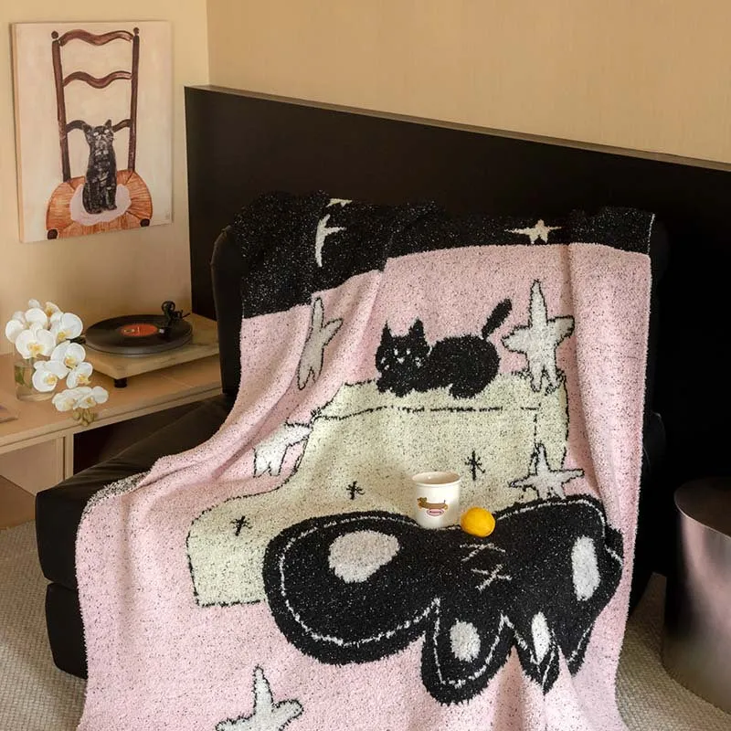 Extra soft chenille throw blanket with cat illustration and star relief Stornfield