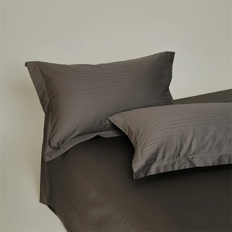 Elegant Satin Bedding Set Stornfield