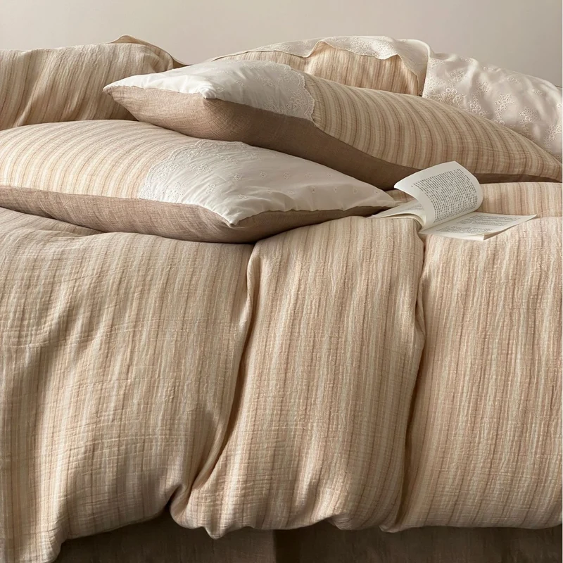 Bedding set made of fine linen-cotton blend with subtle striped texture Stornfield