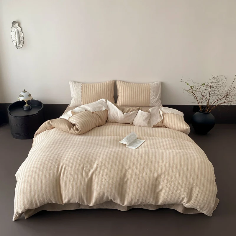 Bedding set made of fine linen-cotton blend with subtle striped texture Stornfield