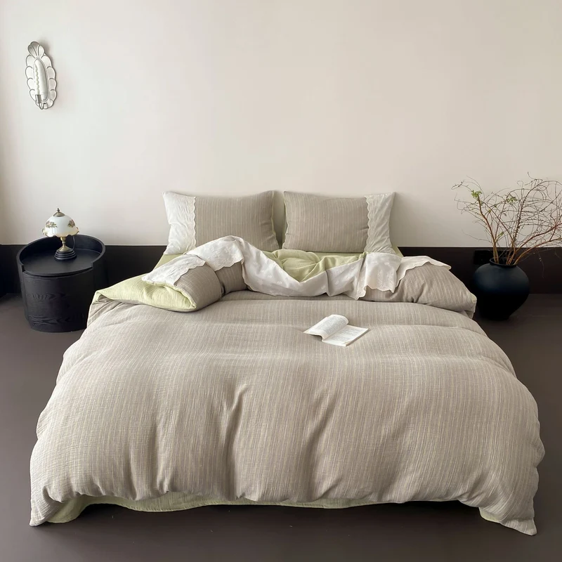 Bedding set made of fine linen-cotton blend with subtle striped texture Stornfield
