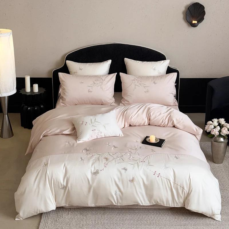 Luxurious satin bedding set with floral embroidery Stornfield