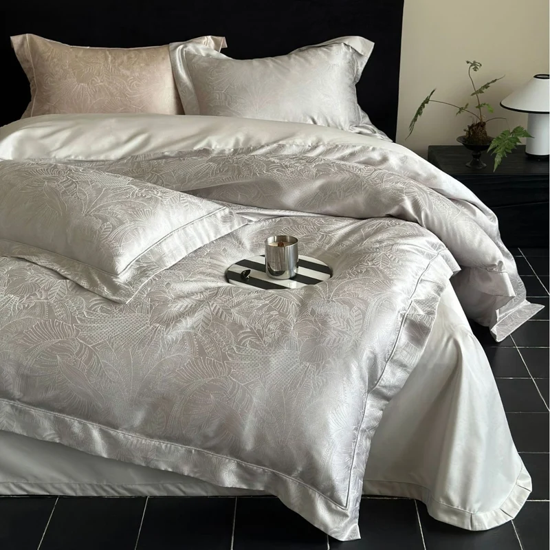 luxurious Jacquard satin bedding set Stornfield