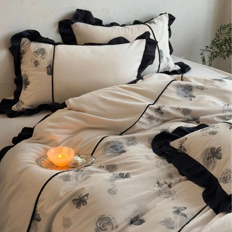 Luxurious bedding set Stornfield