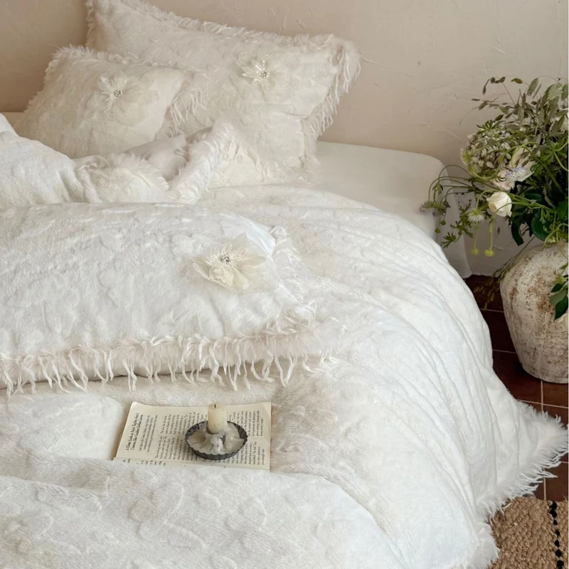 Cozy plush bedding set with fringes and textured relief Stornfield