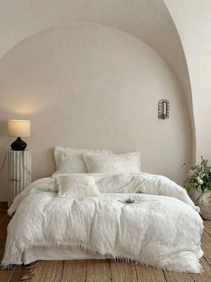 Cozy plush bedding set with fringes and textured relief Stornfield