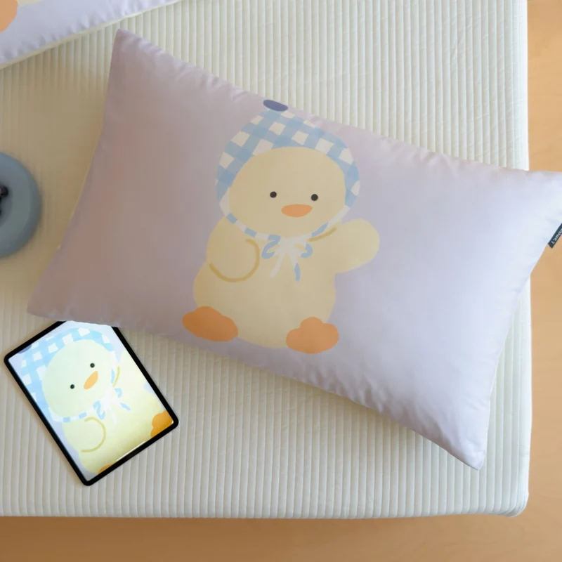 Children's pillowcase with cute chick motif and skin-friendly microfiber cover Stornfield