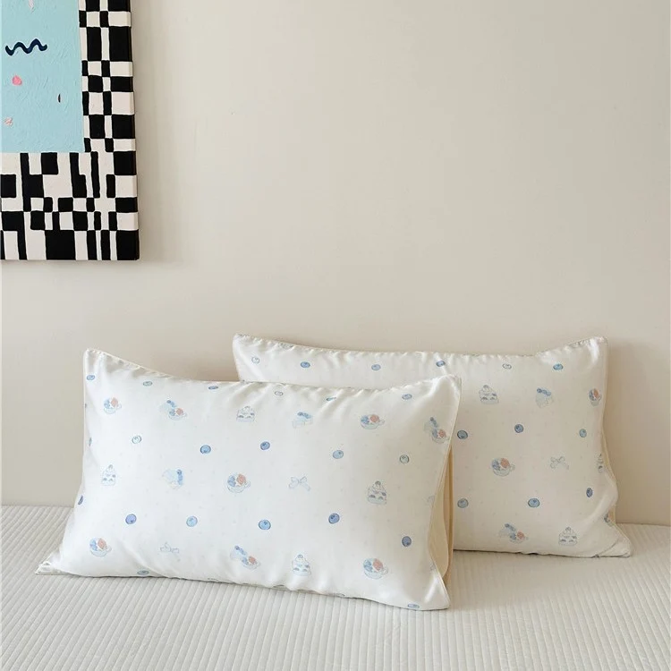 Children's pillowcase set made of cotton satin with panda print and checked design Stornfield