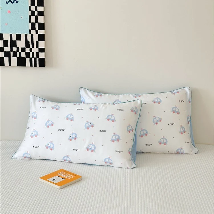 Children's pillowcase set made of cotton satin with panda print and checked design Stornfield