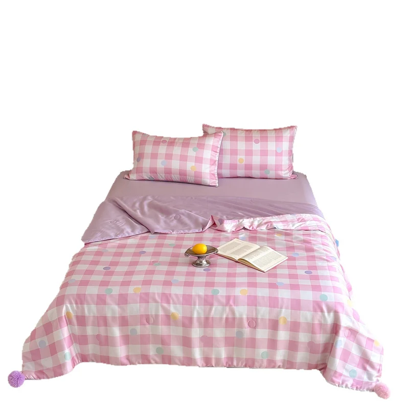 Children's bedding set with quilted cozy blanket and checked dot pattern Stornfield