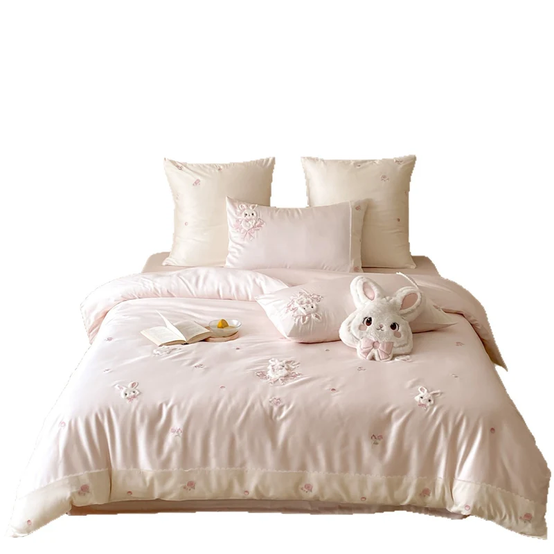 Children's bedding set with embroidered rabbit and rose motif Stornfield