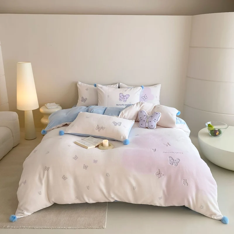 Children's bedding set with butterfly embroidery and pom pom details Stornfield