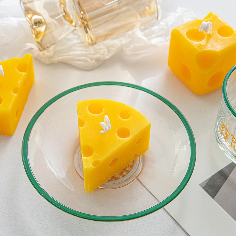 Emmental-Style Wedgesojawachskerze Tischakzent