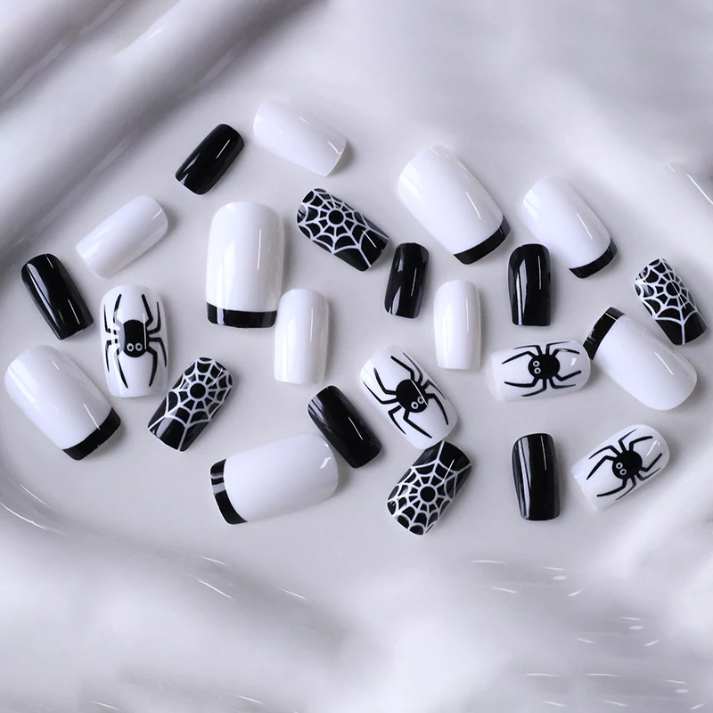 Halloween-Inspired Themed Nail Art Set Stornfield