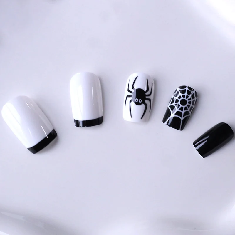 Halloween-Inspired Themed Nail Art Set Stornfield