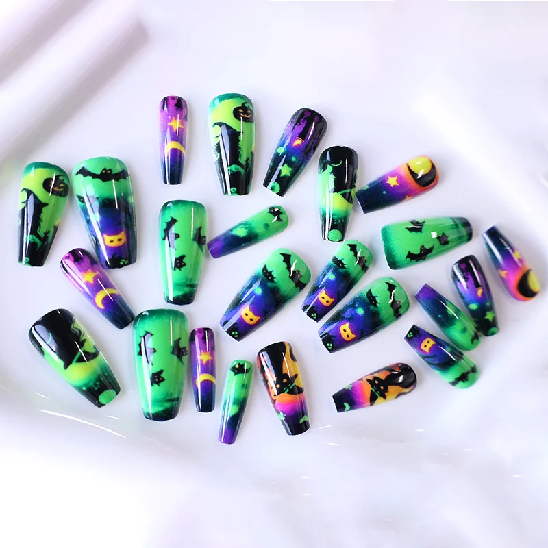 Halloween-Inspired Glow-in-the-Dark Nail Art Stornfield