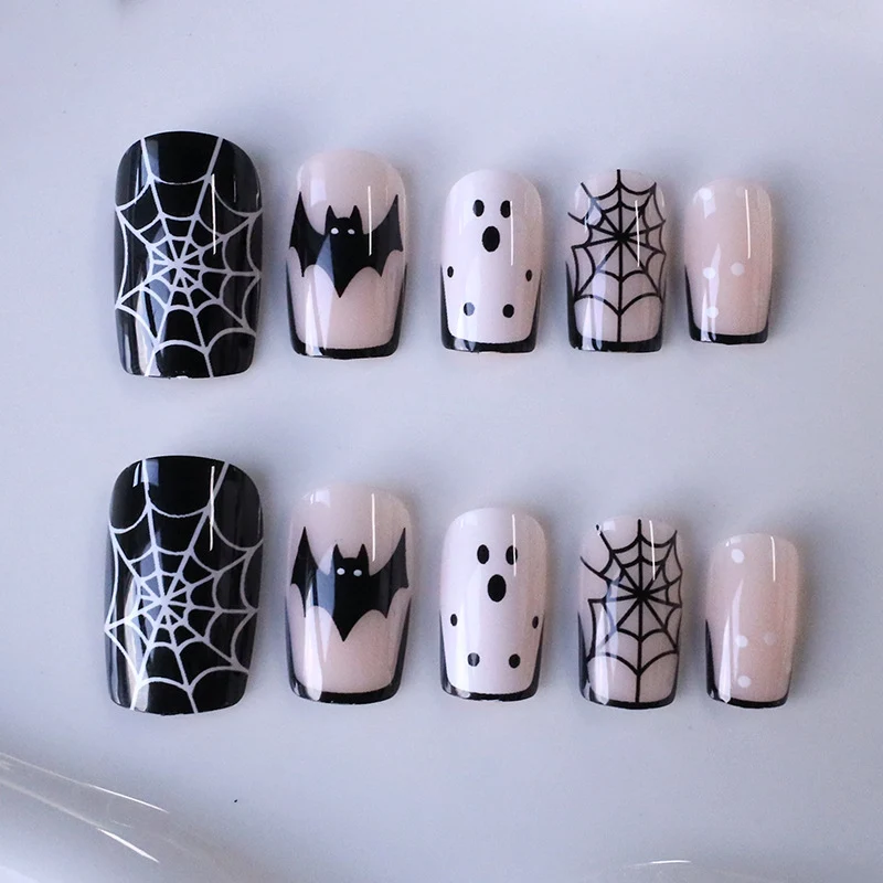 Halloween-Inspired Artistic Nail Art Stornfield