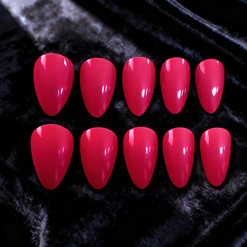 Premium Glossy Press-On Nail Enhancements Stornfield