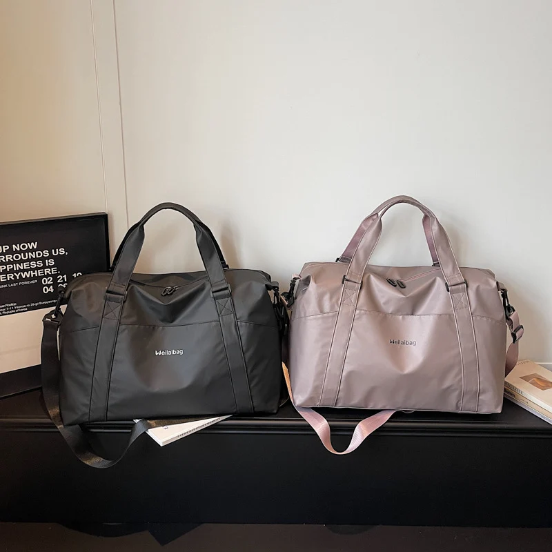 Stilvolle wasserdichte Reisetasche Karnz